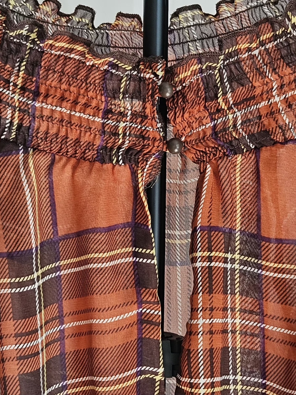 Ali & Kris Plaid Off-The-Shoulder Smocked Blouse M - Picture 5 of 9